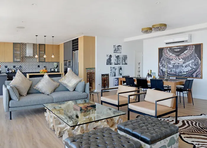 Modern Designer Penthouse With Panoramic Views Amanda
