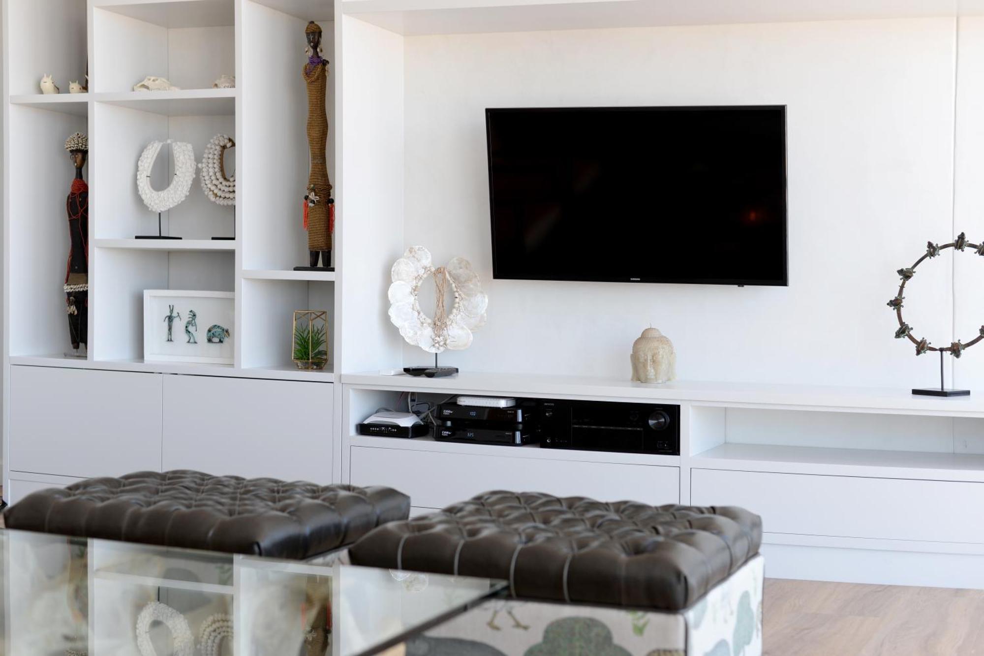 Modern Designer Penthouse With Panoramic Views Amanda *